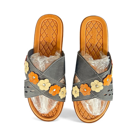 Canue Sandals (361) (Gold Old)