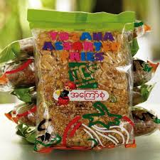 Yuzana Assorted Fried Beans (330 g)